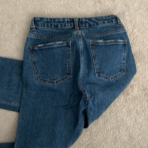 Jeans - Picture 3 of 4